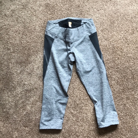 Lucy Pants - Lucy workout leggings gray S small